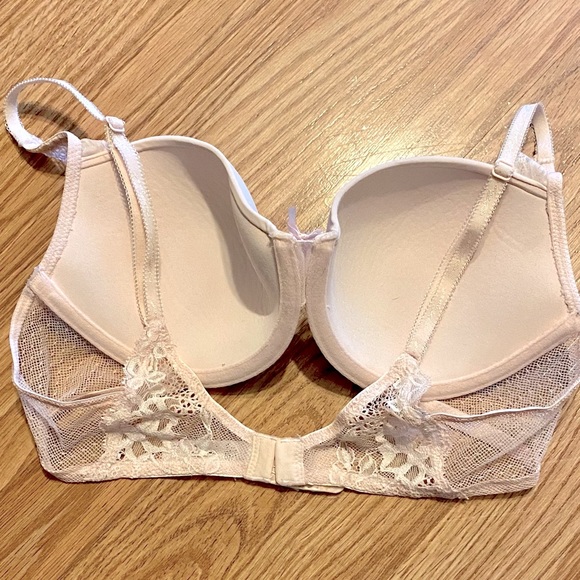 Victoria’s Secret Angels Bra - Picture 3 of 5